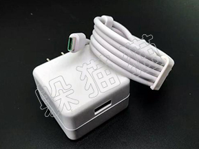 給手機買個保險！充電器防偽那些事